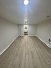 Building Photo - 1844 S 250th Pl