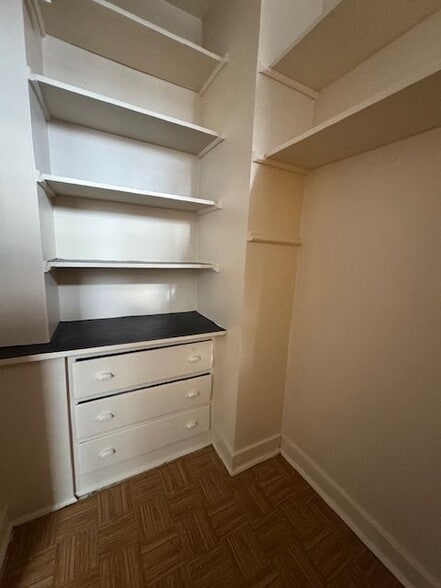 Building Photo - 4239 W George St