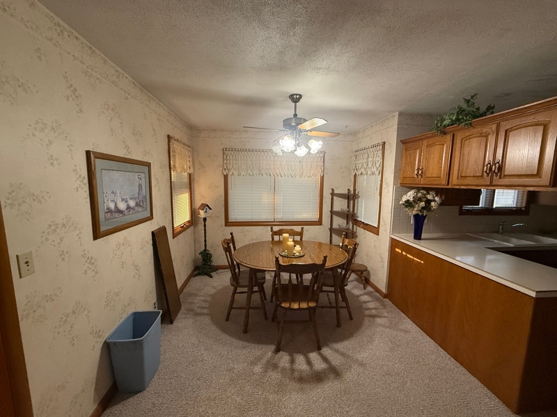 Building Photo - 2419 W Anna St