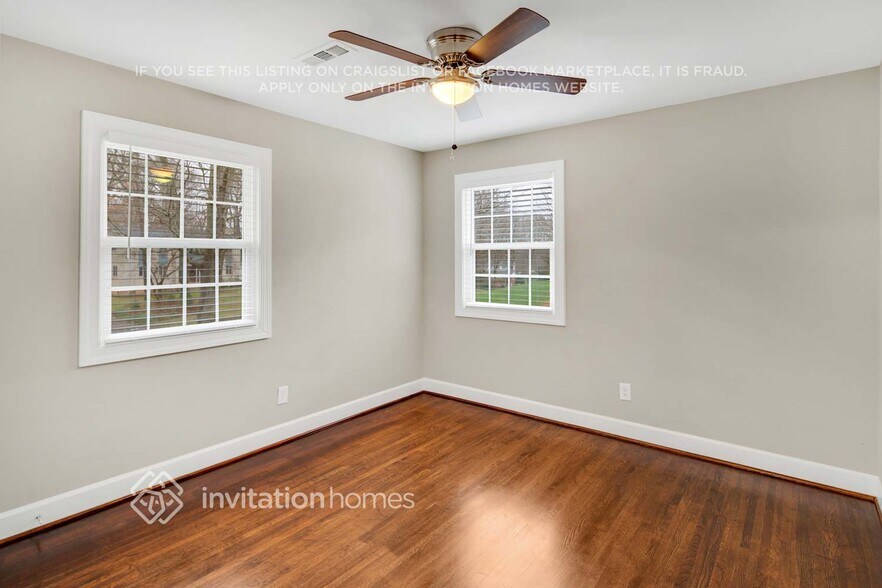 Building Photo - 6613 Fairlawn Rd