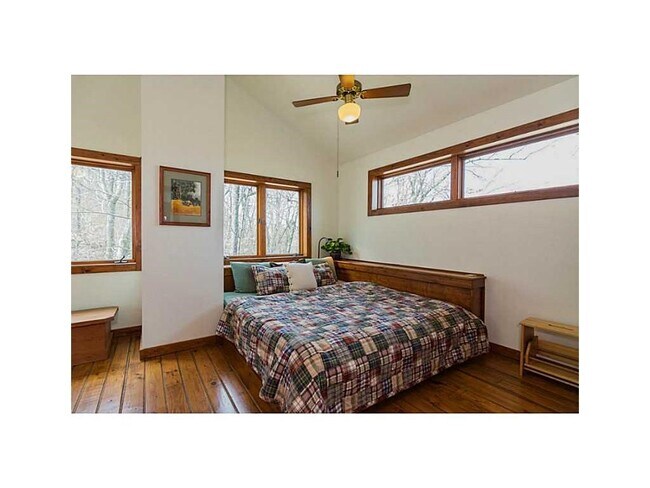 Building Photo - 3125 Ed Edwards Rd