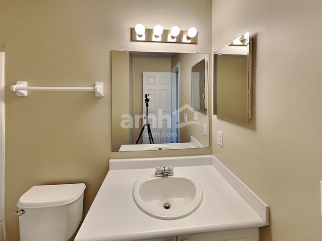 Building Photo - 4365 Chanterelle Dr