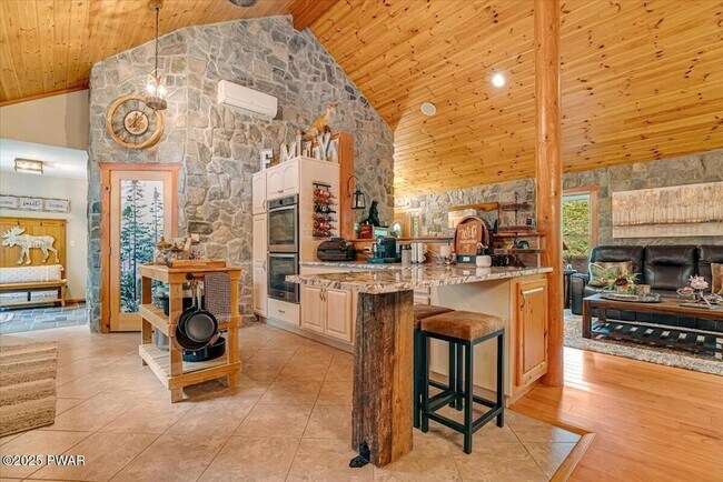 Building Photo - 134 Split Rock Rd