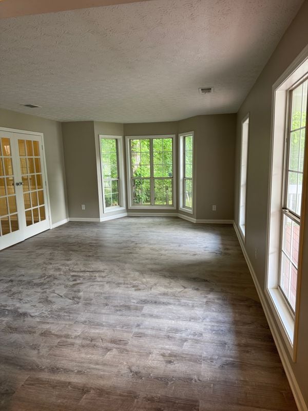Building Photo - 3090 Summit Pl Dr