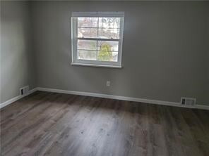 Building Photo - 333 Garfield Ave