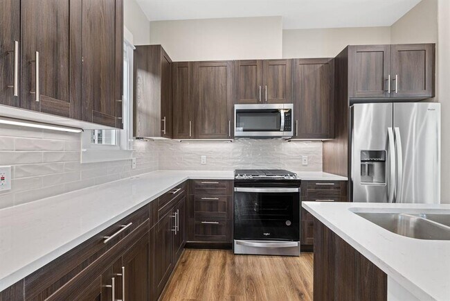 Building Photo - 1706 Cedar Bend Dr