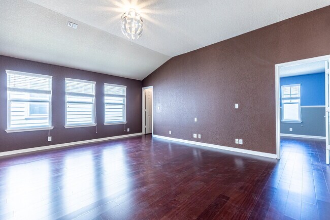 Building Photo - 8922 Weimer Forest