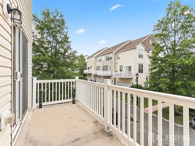 Building Photo - 1705 Gabriel Ln