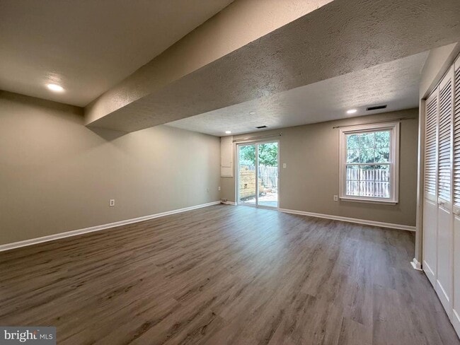 Building Photo - 19533 Fetlock Dr