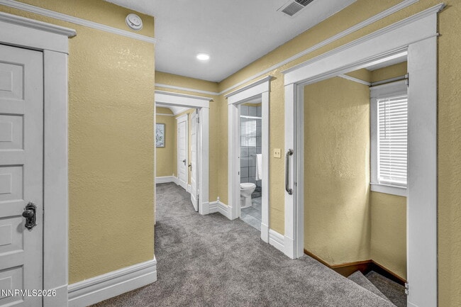 Building Photo - 35 W 8th St