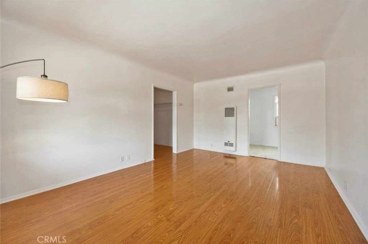 Building Photo - 337 Lime Ave