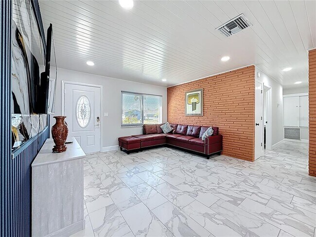 Building Photo - 10709 Donbrese Ave