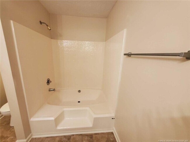 Building Photo - 1865 Tryon Dr