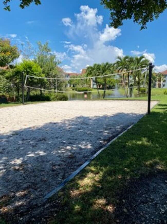 Building Photo - Boynton Beach Condominium