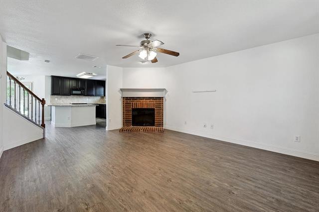 Building Photo - 10740 Irish Glen Trail