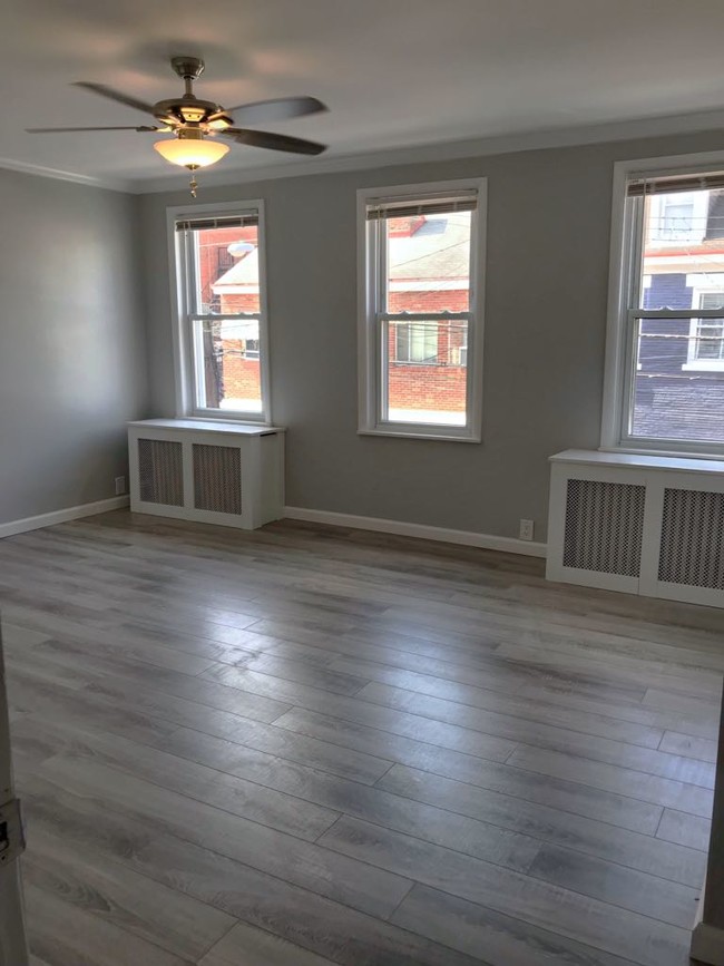Building Photo - 4908 Hatfield St