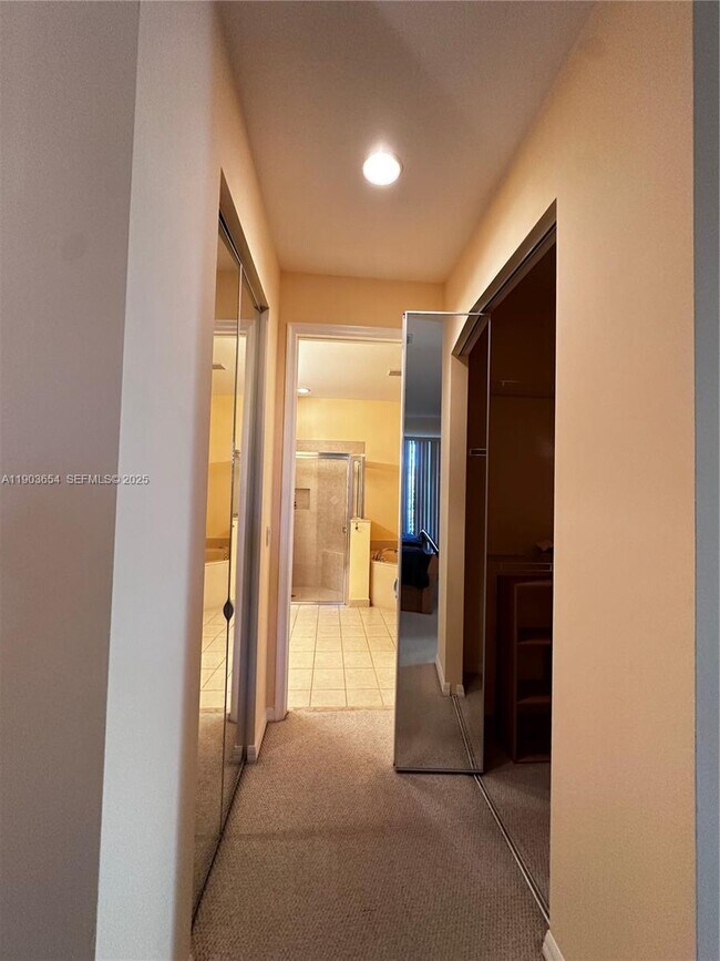 Building Photo - 606 Mariner Bay Blvd