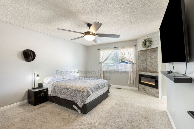 Building Photo - 7340 Waterwheel St