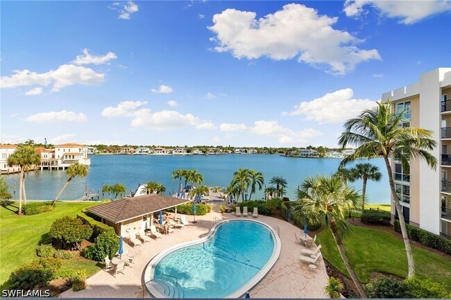Building Photo - 3500 Gulf Shore Blvd N