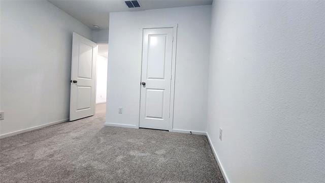 Building Photo - 7149 Waterford Crk Ct