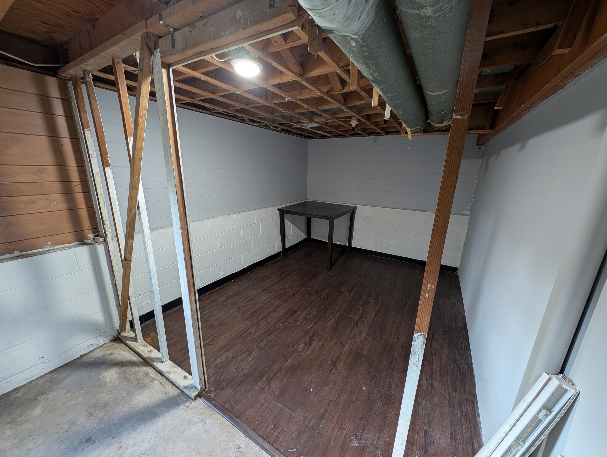 Bonus storage - 11445 Kentbrook Ct