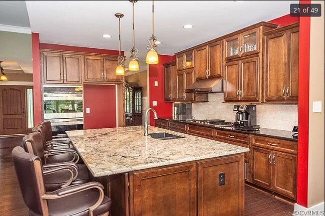 eat in kitchen - 8445 Colemanden Dr