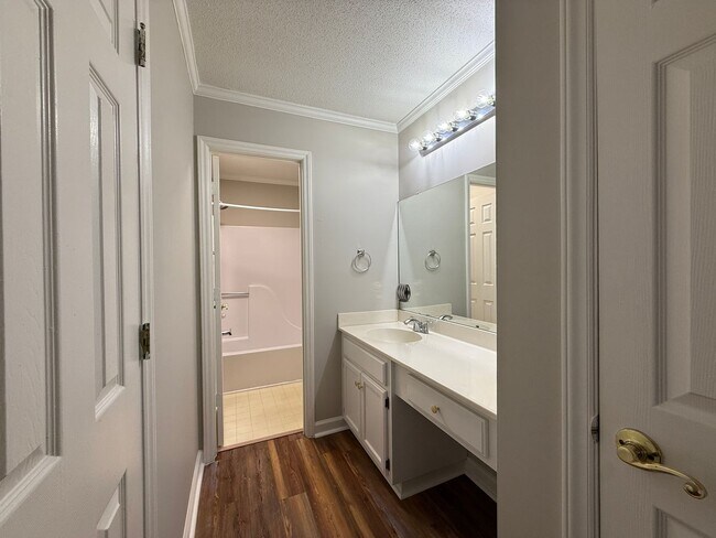 Building Photo - Spacious Two Bedroom, 2nd Floor Condo with...