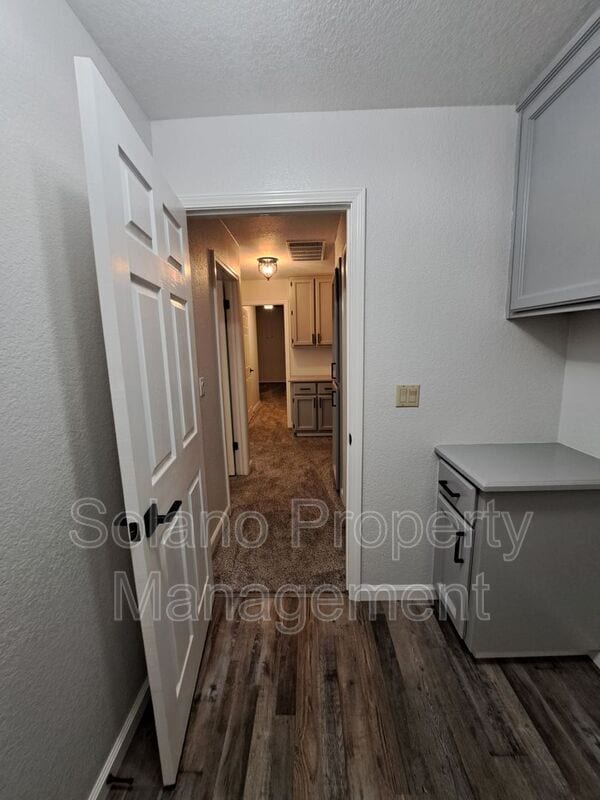 Building Photo - 357 Shannon Dr