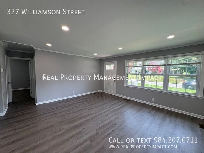 Building Photo - 327 Williamson St