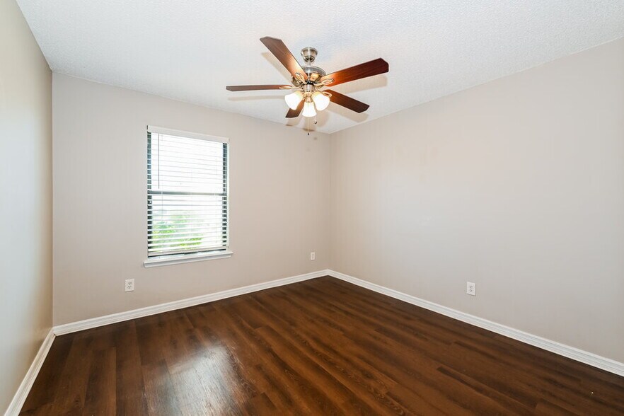 Building Photo - 7790 Collins Ridge Blvd