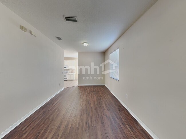 Building Photo - 11114 Creek Haven Dr