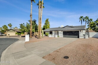 Building Photo - 14421 N 45th St