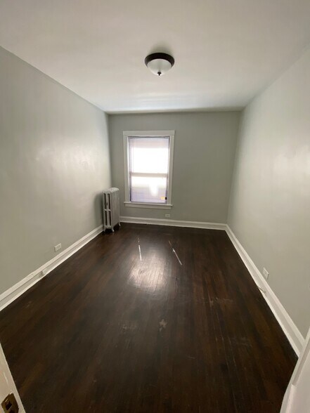 Building Photo - 6522 N Glenwood Ave