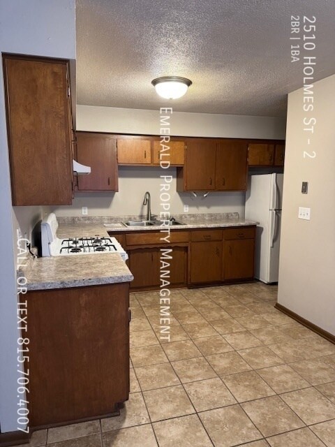 Building Photo - 2510 Holmes St