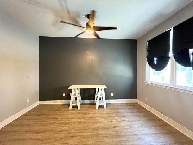 Building Photo - 3 bed, 4 bath located in Rancho Cucamonga!