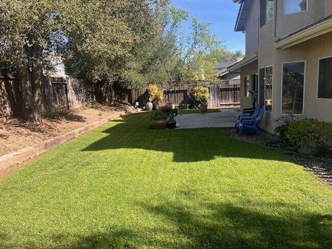 Building Photo - Exceptional Viborg Estates Home Near Downtown Solvang