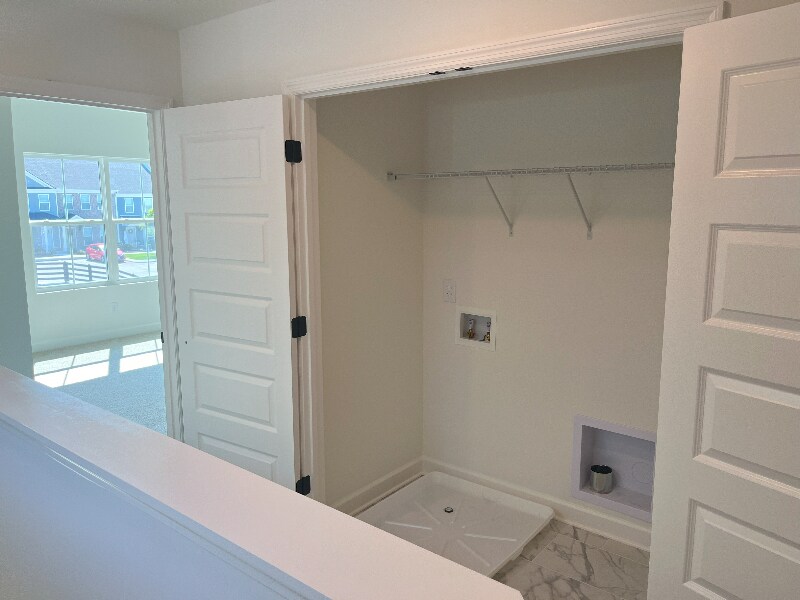 Building Photo - 244 Holywell Dr
