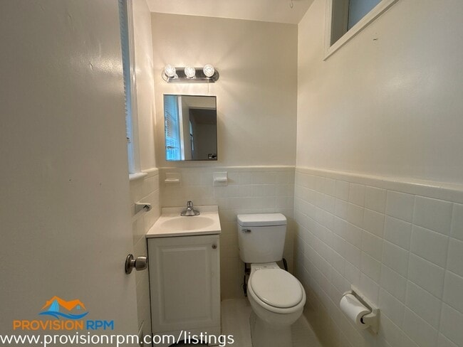 Building Photo - 4002 22nd Ave