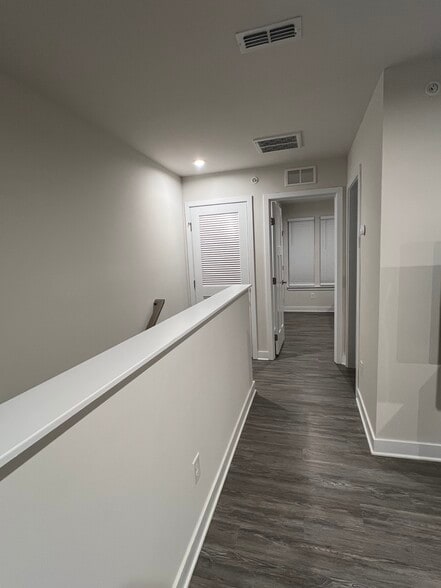 Building Photo - 342 Music Hall Way