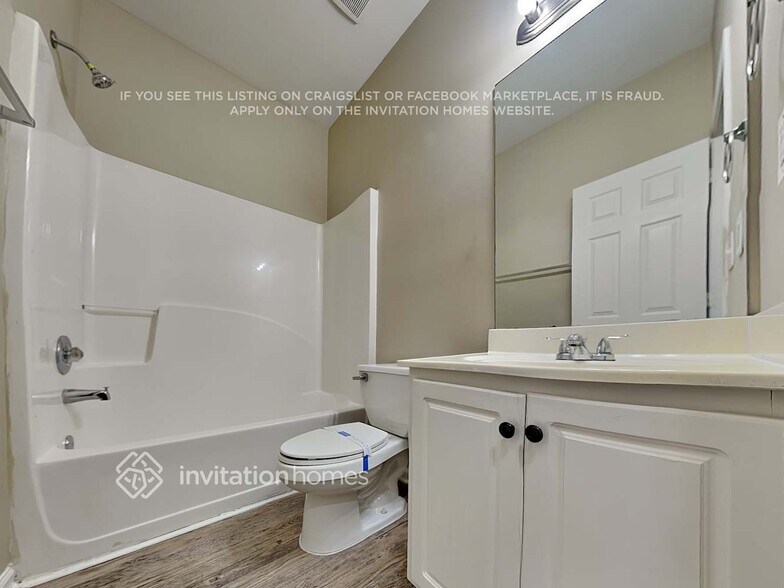 Building Photo - 3993 Rivermeade Dr SW