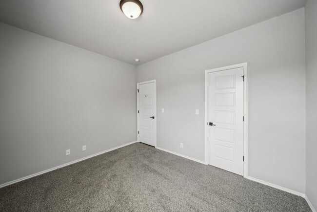Building Photo - NEIGHBORHOOD POOL, WALKING TRAILS & ONE OF...