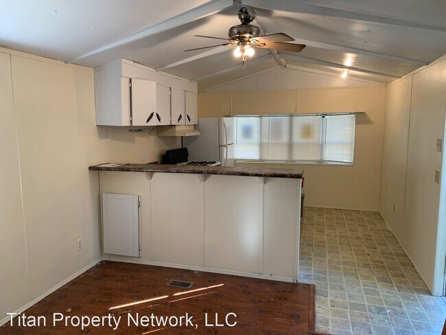 Building Photo - 2 br, 1 bath House - 11 Peaceful Pines
