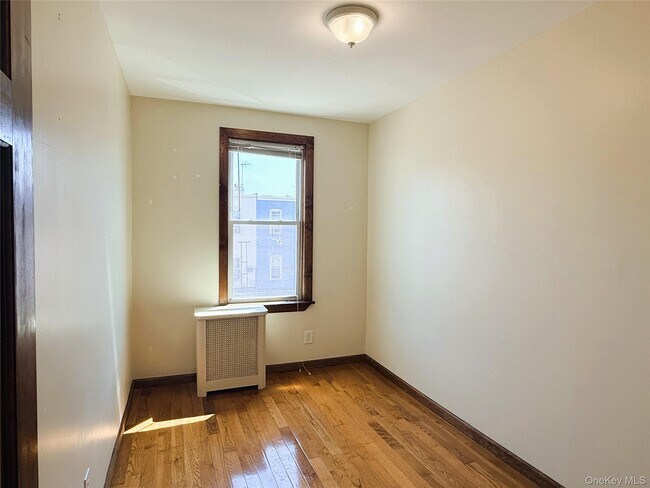 Building Photo - 50-17 41st St
