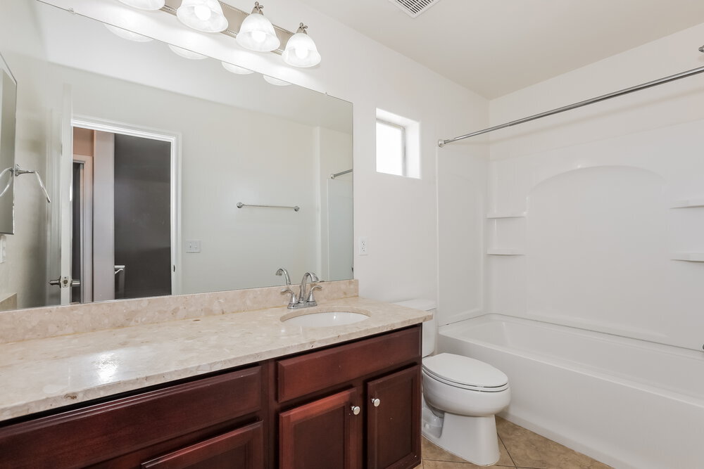 Building Photo - 30846 N Bramwell Ave