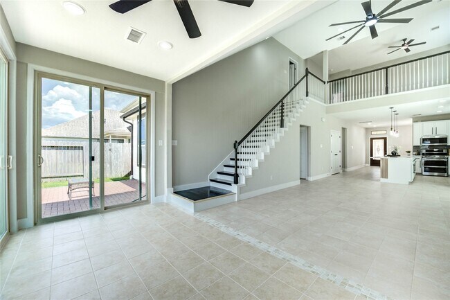 Building Photo - 5435 Baronet Dr