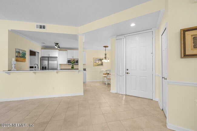 Building Photo - 200 Augusta Cir