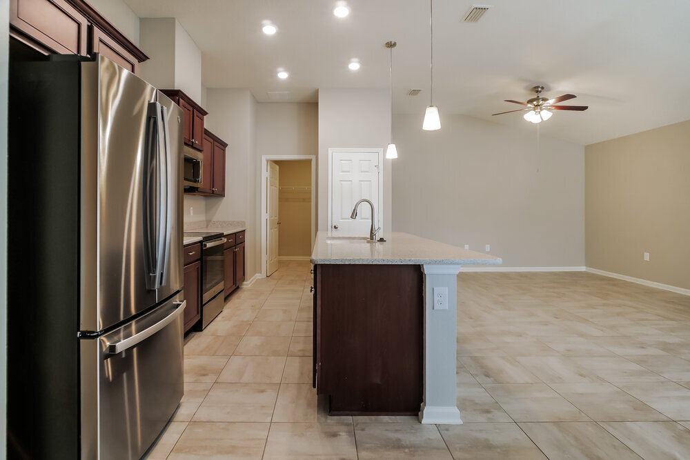 Building Photo - 201 Bluejack Ln