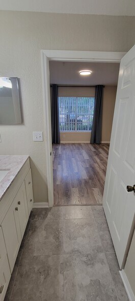 FOR RENT 2BR/2BA Condo in Lakewood Ranch, FL - 7411 Vista Way