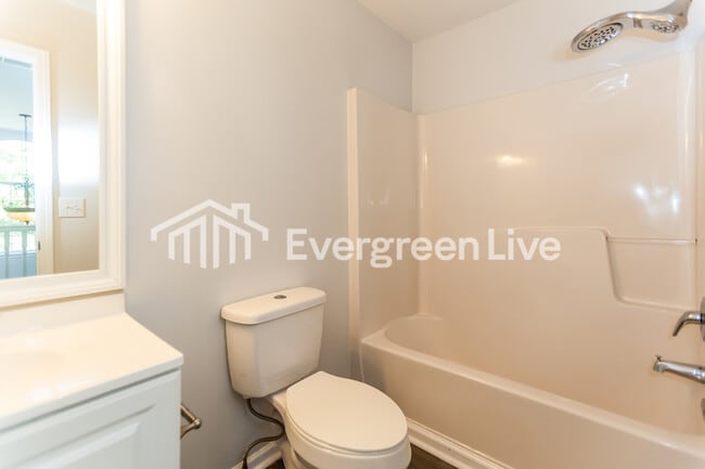 Building Photo - 7189 Cavender Dr SW