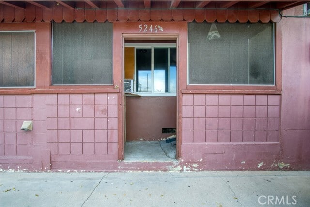 Building Photo - 5246 Phillips Blvd